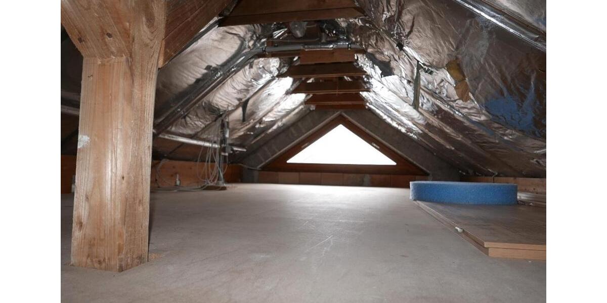 Mehrfamilienhaus, Wohnhaus Haiterbach - 3.5 Zimmer, 80 m&sup2;, 900&euro; | Angebot:26547921