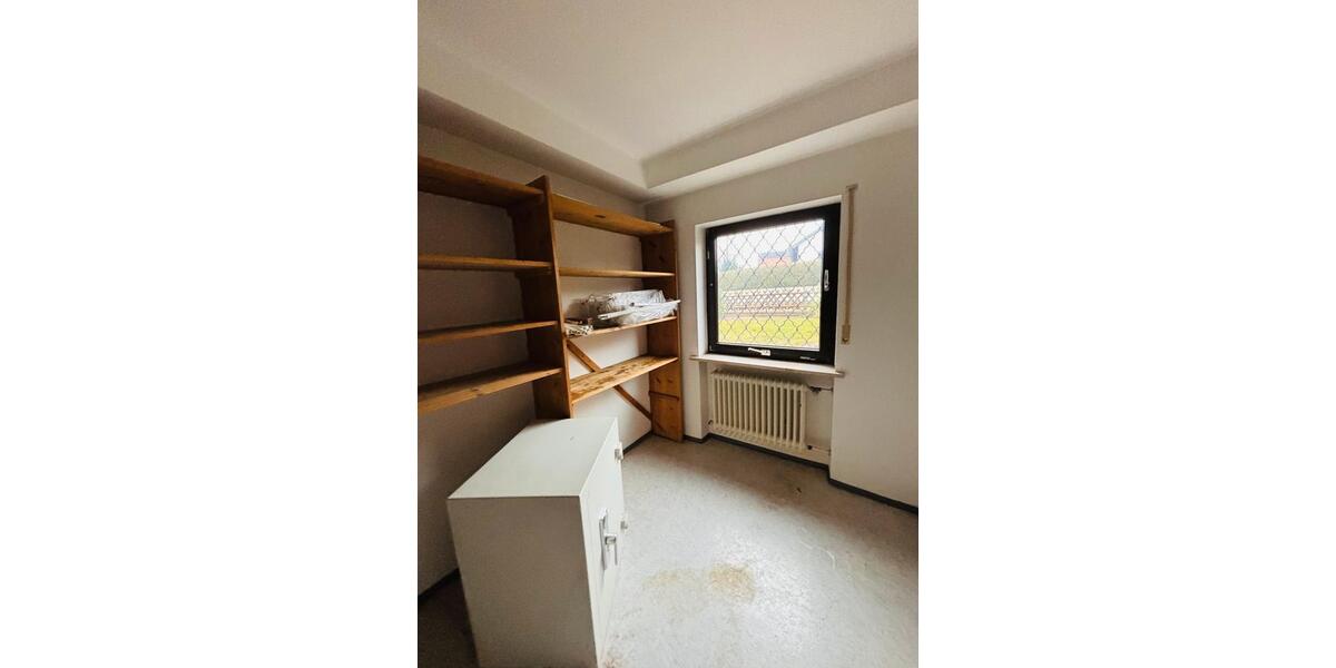 Dachgeschoßwohnung Allersberg Eismannsdorf - 3 Zimmer, 114 m&sup2;, 1.300&euro; | Angebot:24728300