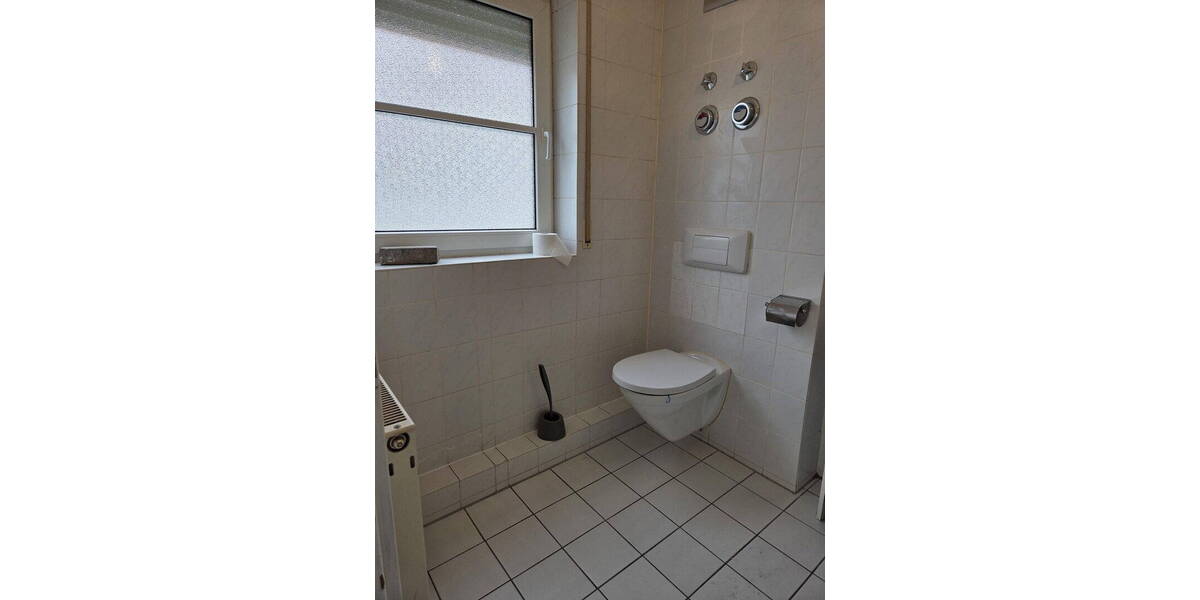 Etagenwohnung Worms Neuhausen - 2 Zimmer, 52 m&sup2;, 595&euro; | Angebot:26740720