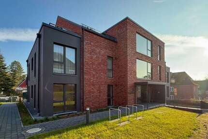 Wohnung Glücksburg - 2 Zimmer, 92 m&sup2;, 1.380&euro; | Angebot:26991158