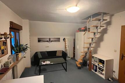 1,5 Zimmer mit eigener Küche in 2er WG 1 zimmer