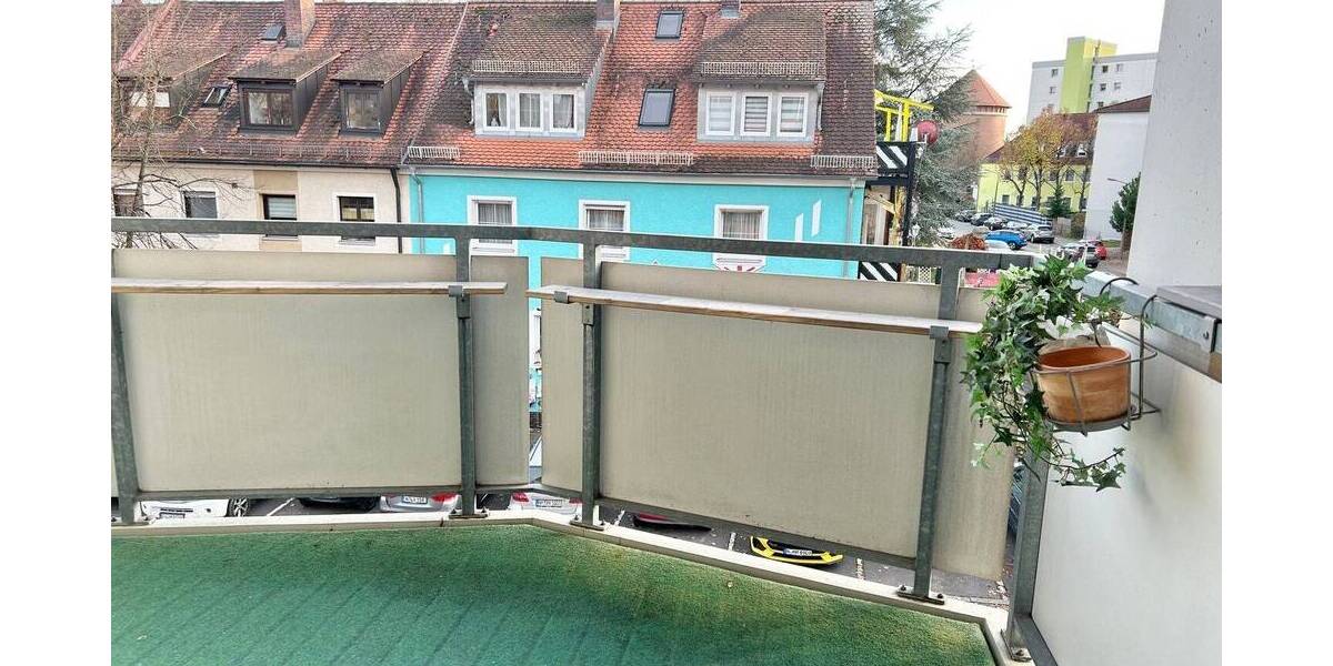 ***AB SOFORT VERFÜGBAR*** TOP GEPFLEGTE 3 ZIMMER WOHNUNG MIT BALKON UND TG-STELLPLATZ 3 zimmer