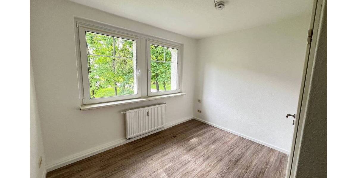 Etagenwohnung Zwickau Eckersbach - 2 Zimmer, 50 m&sup2;, 285&euro; | Angebot:26842164