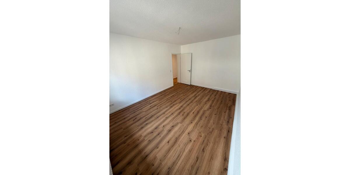 Etagenwohnung Hagen - 4.5 Zimmer, 107 m&sup2;, 950&euro; | Angebot:26613517