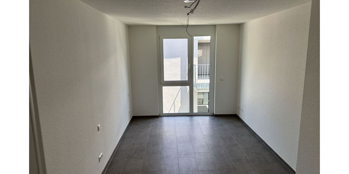 Moderne 3-Zimmer-Wohnung mit Balkon (2. OG mit Aufzug) - Erstbezug - Appartement Kirchheim unter Teck | Angebot:27223081