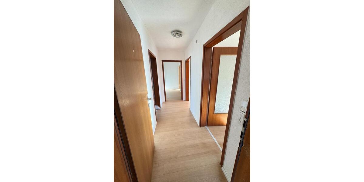 Etagenwohnung Villingen-Schwenningen Schwenningen - 3 Zimmer, 72 m&sup2;, 800&euro; | Angebot:26211075