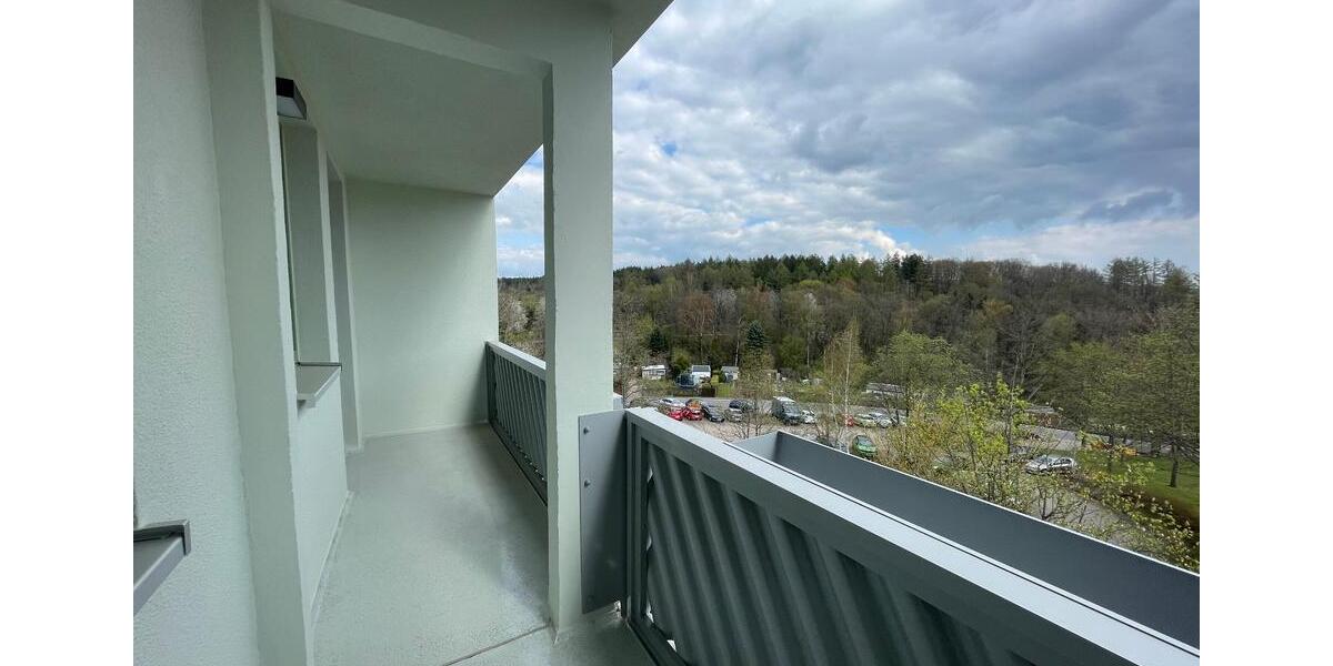 Etagenwohnung Oederan - 4 Zimmer, 99 m&sup2;, 695&euro; | Angebot:26547174