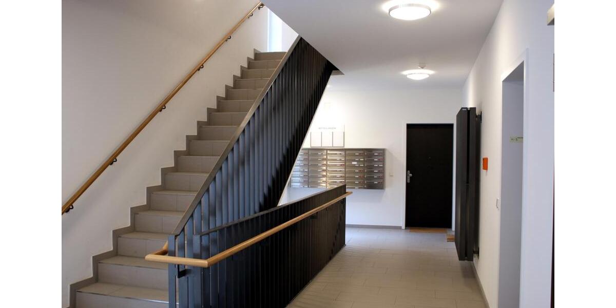 Etagenwohnung Kiel - 2 Zimmer, 71 m&sup2;, 1.190&euro; | Angebot:26480953