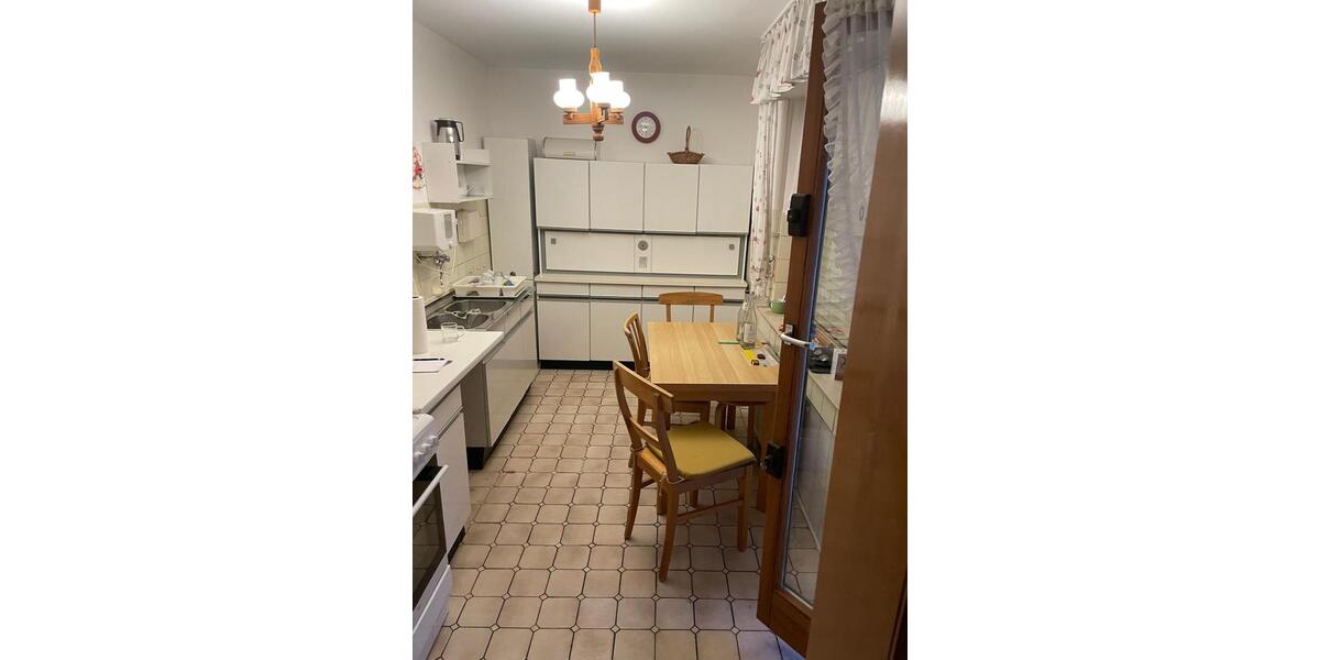 Einfamilienhaus Köln Rodenkirchen - 5 Zimmer, 130 m&sup2;, 2.000&euro; | Angebot:25899929