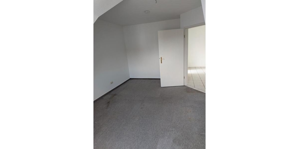 Dachgeschoßwohnung Sülzetal - 2 Zimmer, 67 m&sup2;, 402&euro; | Angebot:26629520