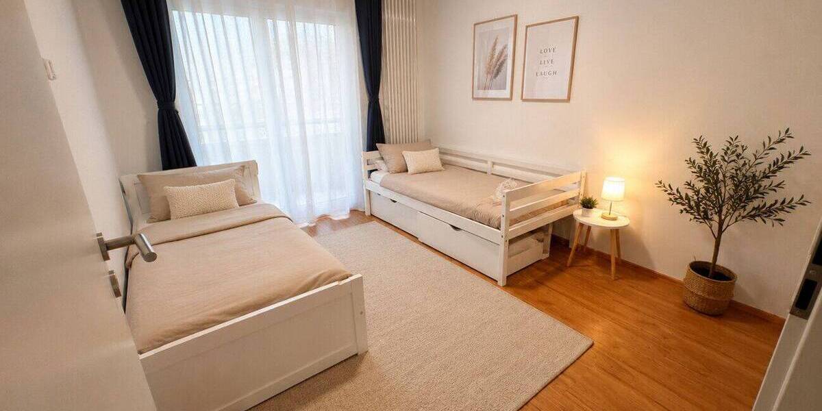 Etagenwohnung Freiburg im Breisgau Neuburg - 3 Zimmer, 89 m&sup2;, 1.670&euro; | Angebot:26824901