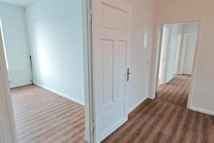 Wohnung Flensburg Falkenberg - 4 Zimmer, 80 m&sup2;, 795&euro; | Angebot:25056276