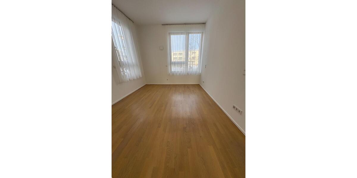 Erdgeschoßwohnung Regensburg Das Dörnberg - 3.5 Zimmer, 95 m&sup2;, 1.720&euro; | Angebot:24766165
