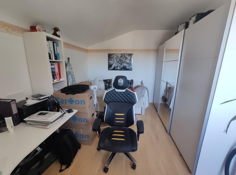 5 Zi. OG Wohnung mit Gartennutzung, Balkon und Garage 5 zimmer