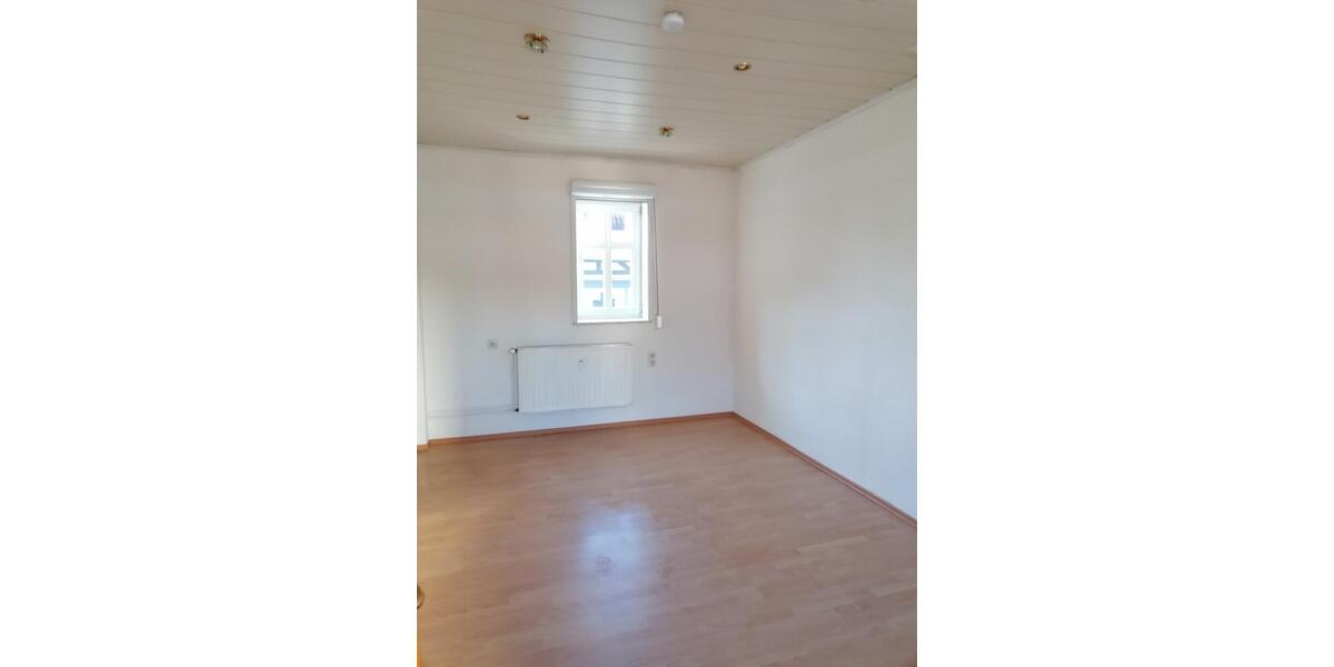 Doppelhaushälfte Waldkappel - 5 Zimmer, 157 m&sup2;, 1.340&euro; | Angebot:25989142
