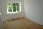 HH-BERGEDORF, Nähe S-Bahnhelle, gepflegte 2,5 Zi.-Whg60m², EBK, Balkon, Dielenboden € 860,- inkl. zzgl. Hzg. 2 zimmer