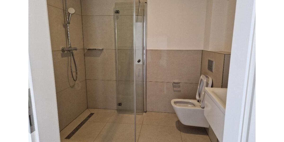 Etagenwohnung Windeck - 2 Zimmer, 83 m&sup2;, 980&euro; | Angebot:25171462