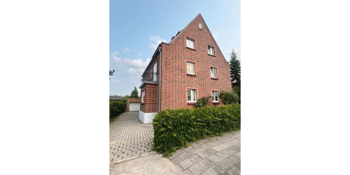 Etagenwohnung Waren (Müritz) - 5 Zimmer, 90 m&sup2;, 750&euro; | Angebot:26637135