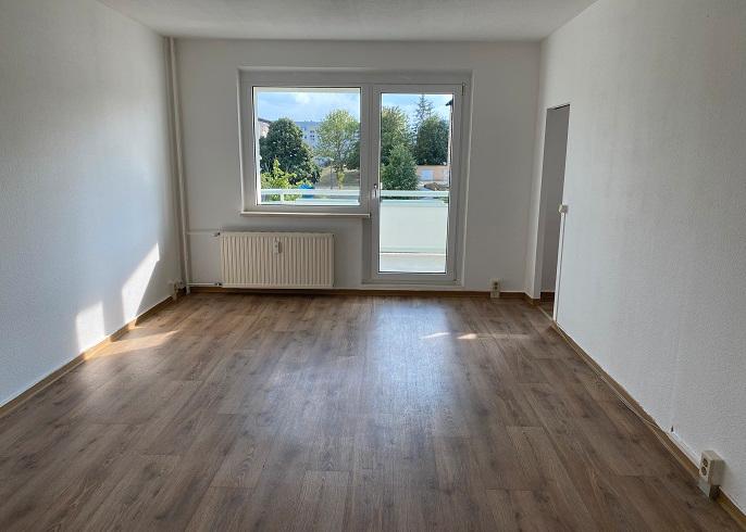 Ihr neues Zuhause: 3-Raum mit Balkon im 1. OG