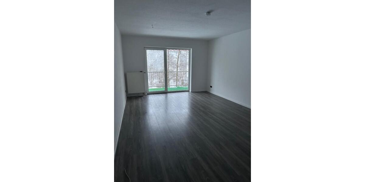 Etagenwohnung Neustadt bei Coburg - 3 Zimmer, 78 m&sup2;, 600&euro; | Angebot:24676669