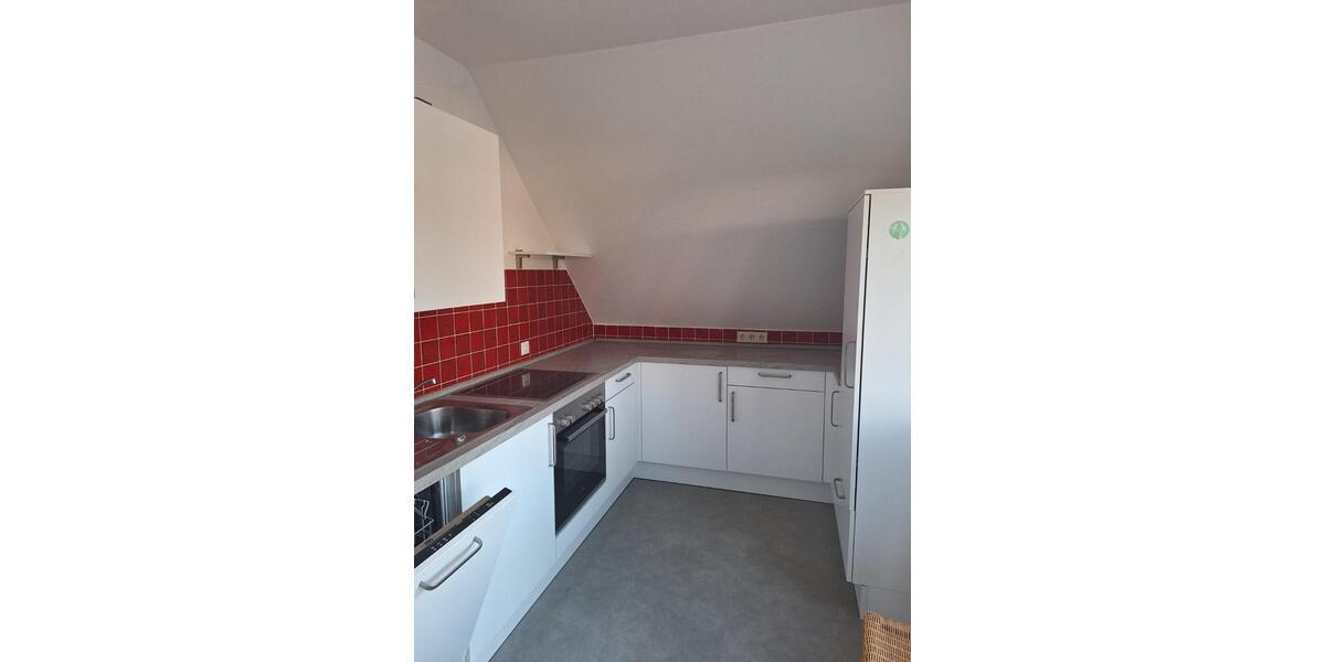 Dachgeschoßwohnung Göttingen Oststadt - 4 Zimmer, 78 m&sup2;, 1.100&euro; | Angebot:25831597