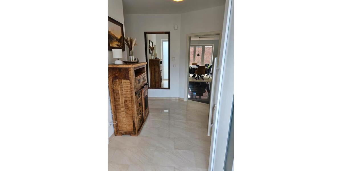 Doppelhaushälfte Rastede - 5 Zimmer, 138 m&sup2;, 1.450&euro; | Angebot:24692568