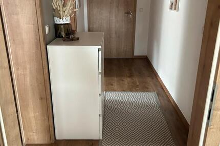 Wohnung Schwarzenfeld - 2 Zimmer, 53 m&sup2;, 610&euro; | Angebot:25968174
