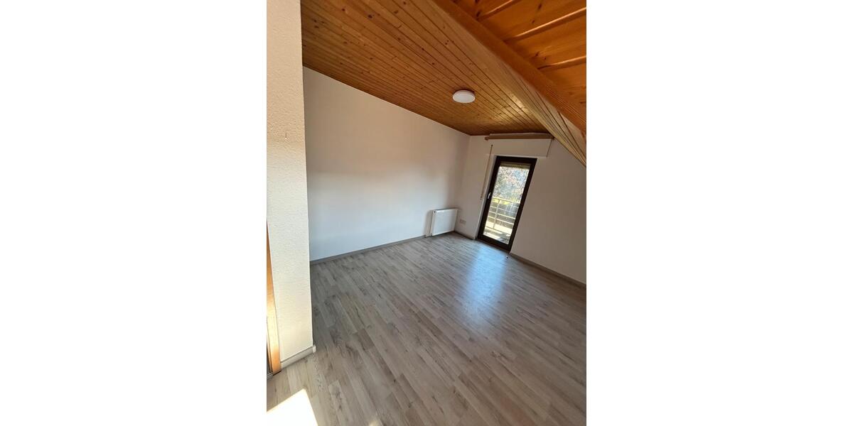Einfamilienhaus Idar-Oberstein Oberstein - 6 Zimmer, 160 m&sup2;, 1.000&euro; | Angebot:26693068