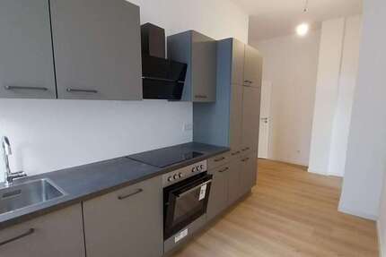 Wohnung Aschaffenburg Stadtmitte - 3 Zimmer, 94 m&sup2;, 1.310&euro; | Angebot:26821386
