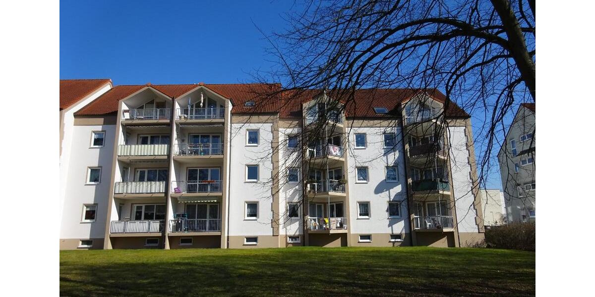 Dachgeschoßwohnung Neukloster - 3 Zimmer, 67 m&sup2;, 689&euro; | Angebot:25641407