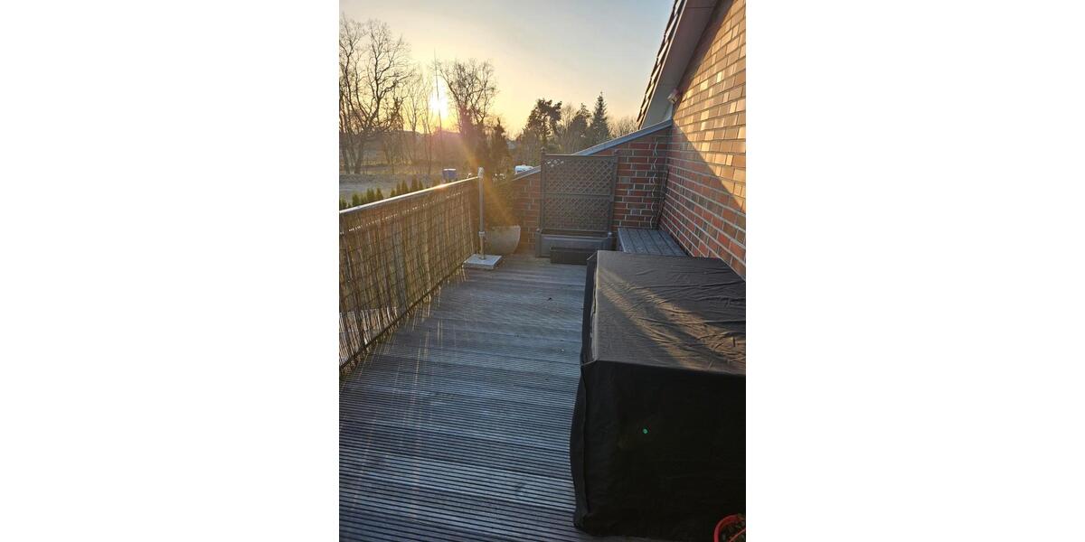 Etagenwohnung Uetersen - 2 Zimmer, 92 m&sup2;, 975&euro; | Angebot:26557162