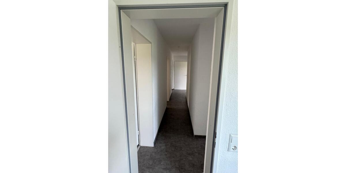 Etagenwohnung Salem - 4 Zimmer, 83 m&sup2;, 1.200&euro; | Angebot:26616088