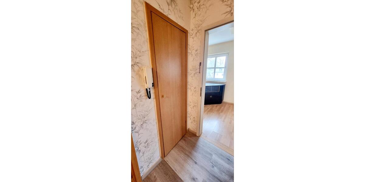 Etagenwohnung Münchberg - 3 Zimmer, 65 m&sup2;, 420&euro; | Angebot:24818764