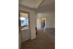 2-Zimmer Wohnung mit Balkon und Keller, großes Bad, ohne EBK
