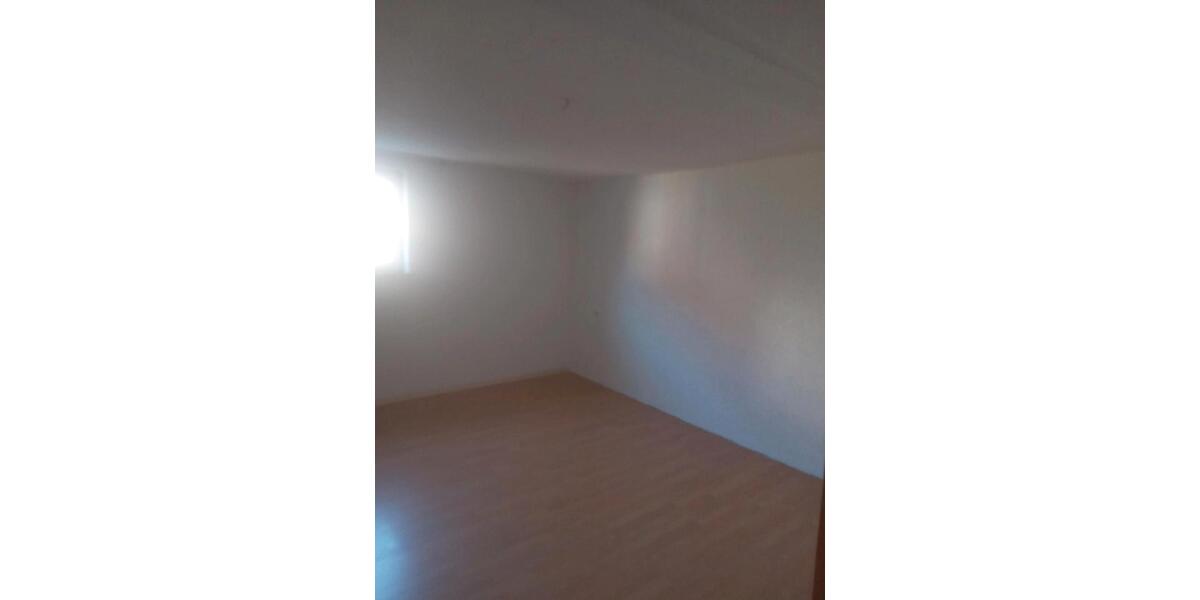 Etagenwohnung Bretzfeld - 3 Zimmer, 70 m&sup2;, 900&euro; | Angebot:25329932