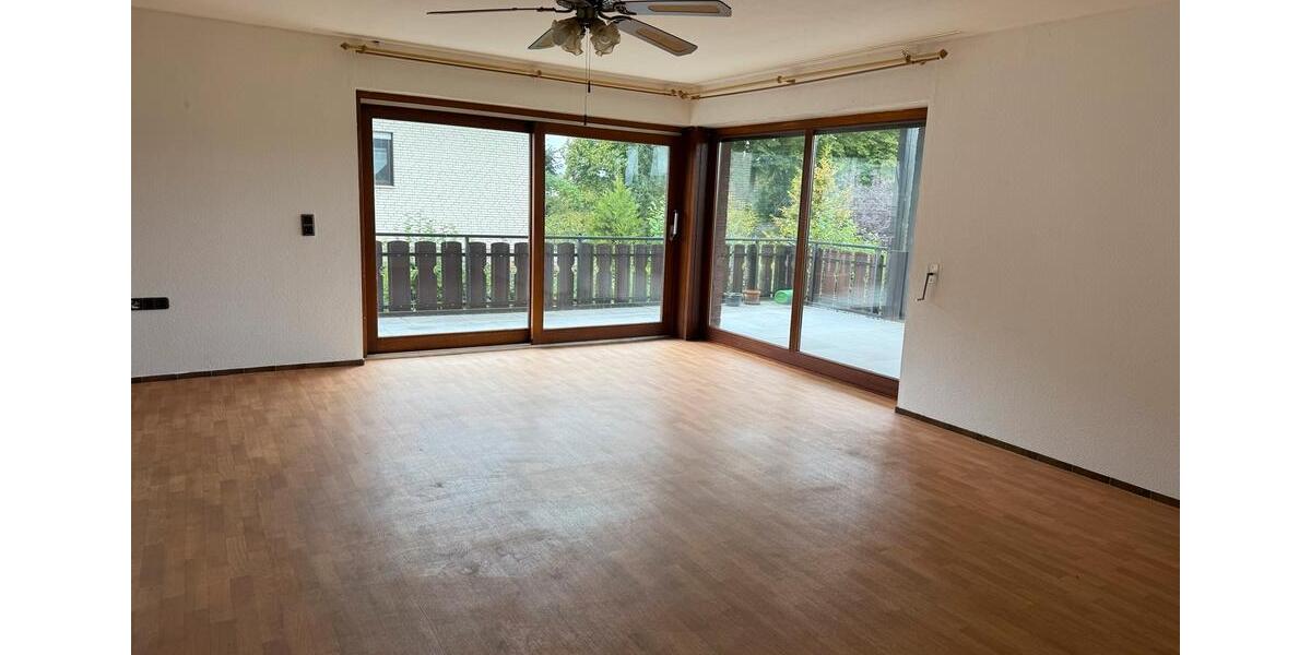 Erdgeschoßwohnung Idar-Oberstein Oberstein - 5 Zimmer, 165 m&sup2;, 1.200&euro; | Angebot:24444472