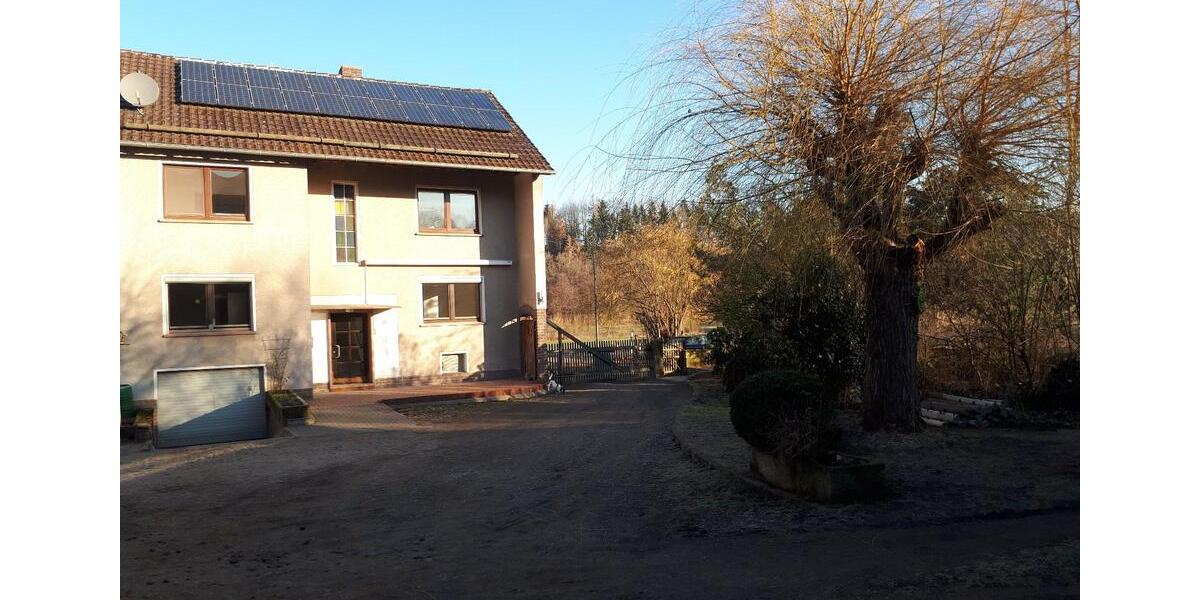 Etagenwohnung Uslar - 3 Zimmer, 80 m&sup2;, 430&euro; | Angebot:24786649