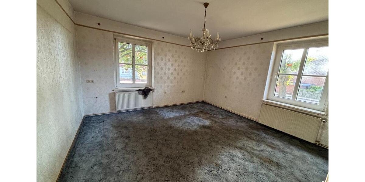 Etagenwohnung Hötensleben - 3 Zimmer, 80 m&sup2;, 200&euro; | Angebot:24773298