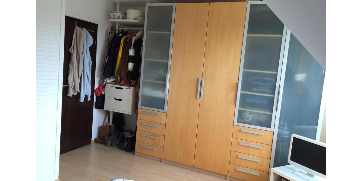Dachgeschoßwohnung Velbert Velbert-Mitte - 3 Zimmer, 88 m&sup2;, 750&euro; | Angebot:26651763