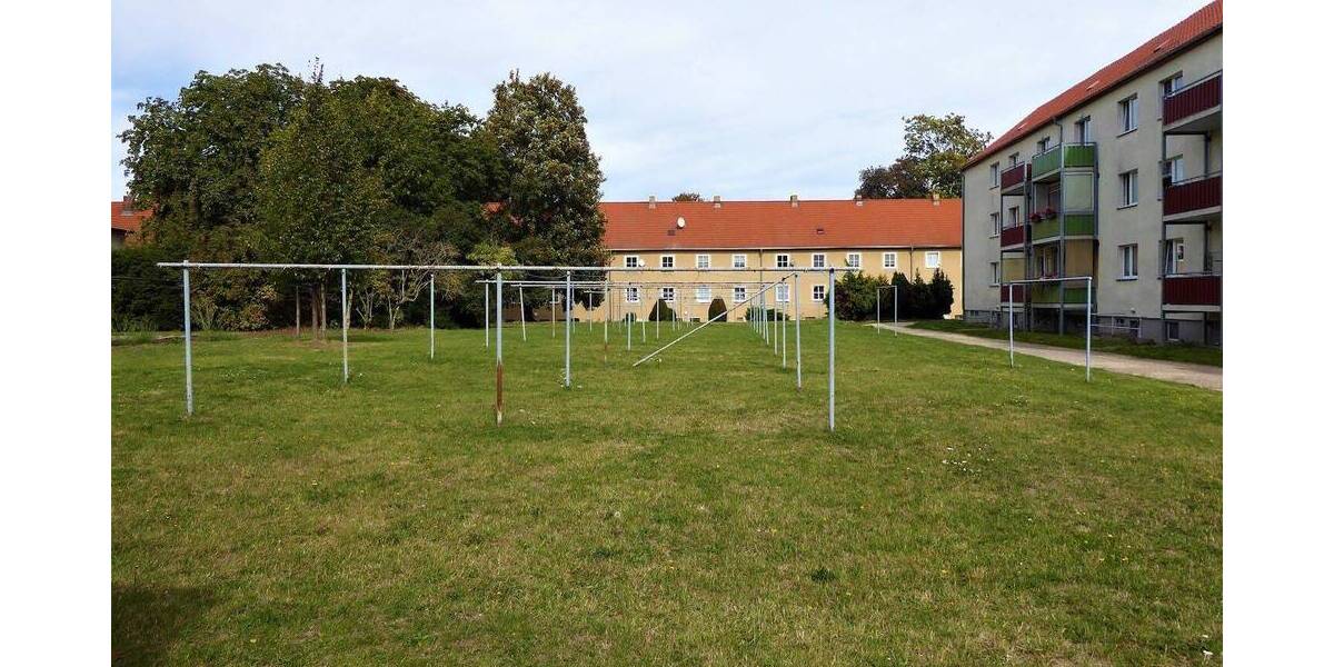 Etagenwohnung Bad Lauchstädt Kleinlauchstädt - 3 Zimmer, 58 m&sup2;, 359&euro; | Angebot:26798942