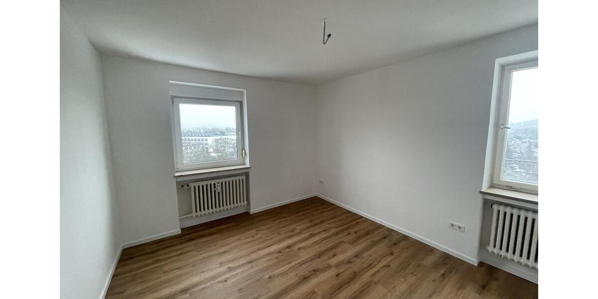 Etagenwohnung Coburg - 4 Zimmer, 108 m&sup2;, 1.070&euro; | Angebot:24945685