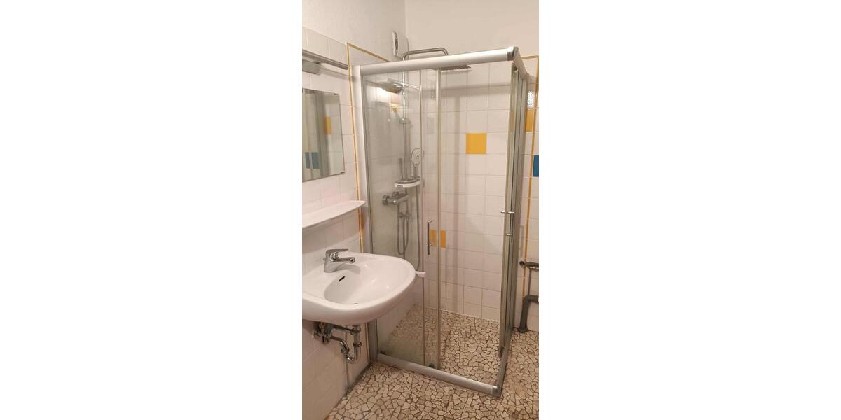 Etagenwohnung Kehl - 1 Zimmer, 30 m&sup2;, 420&euro; | Angebot:25150129