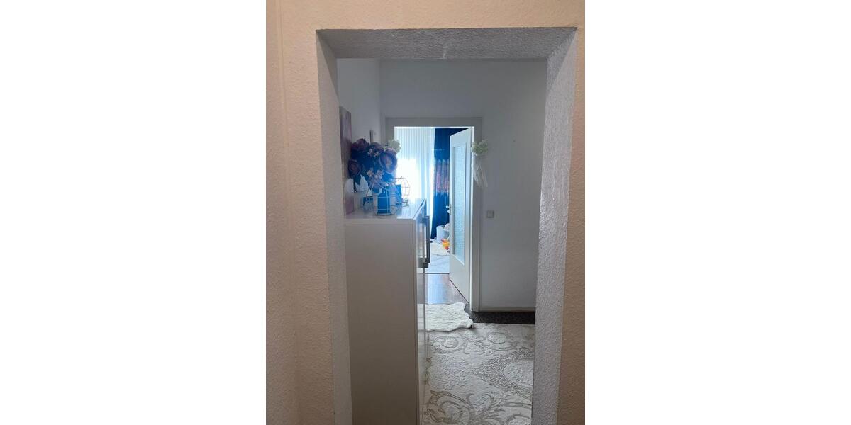 Etagenwohnung Mönchengladbach Süd - 2 Zimmer, 65 m&sup2;, 625&euro; | Angebot:26036371