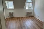 Gemütliche 1 12 Zimmerwohnung in Wiesbaden