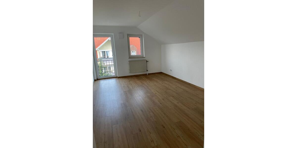 Dachgeschoßwohnung Bad Füssing - 5 Zimmer, 115 m&sup2;, 1.150&euro; | Angebot:26483995