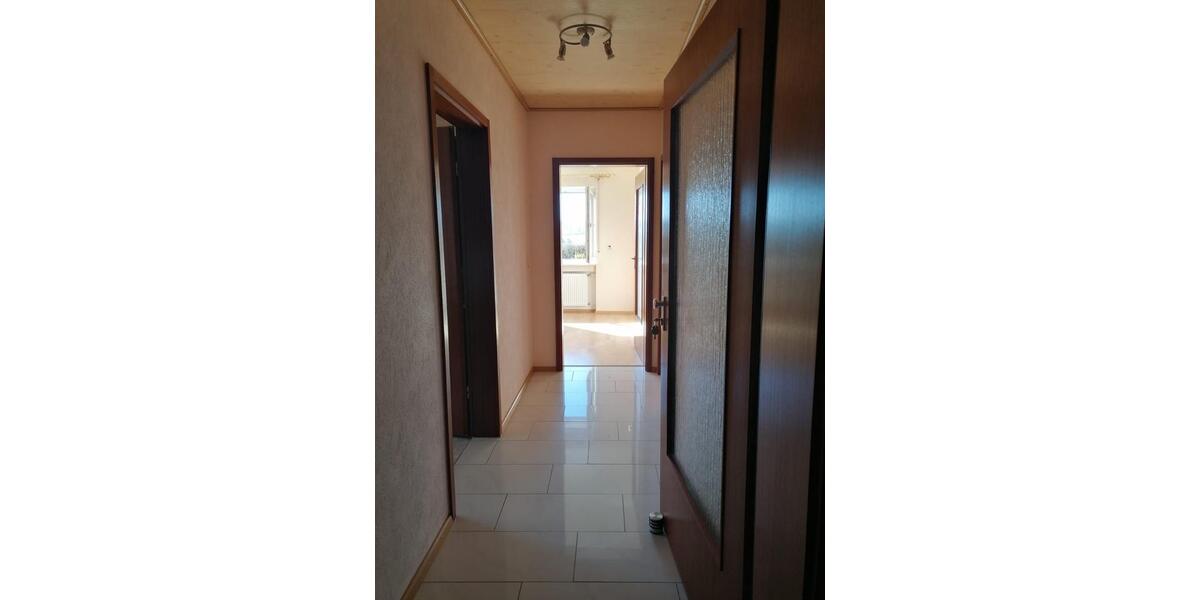 Etagenwohnung Sulz am Neckar - 2 Zimmer, 75 m&sup2;, 660&euro; | Angebot:24175574