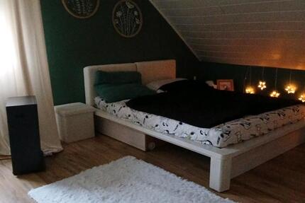 Wohnen auf Zeit Wermelskirchen - 1 Zimmer, 25 m&sup2;, 40&euro; | Angebot:26146027