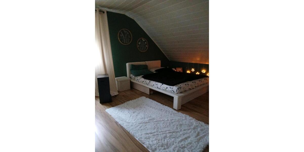 Wohnen auf Zeit Wermelskirchen - 1 Zimmer, 25 m&sup2;, 40&euro; | Angebot:26146027