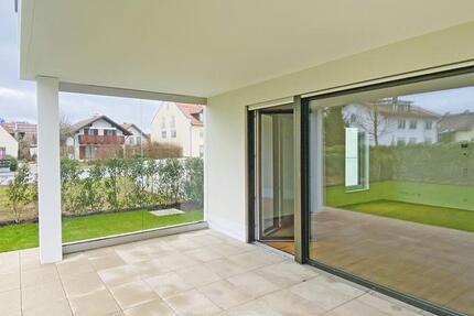 94447 Plattling - Moderne 4-Zi.-EG-Whg. mit Terrasse und Garten 4 zimmer