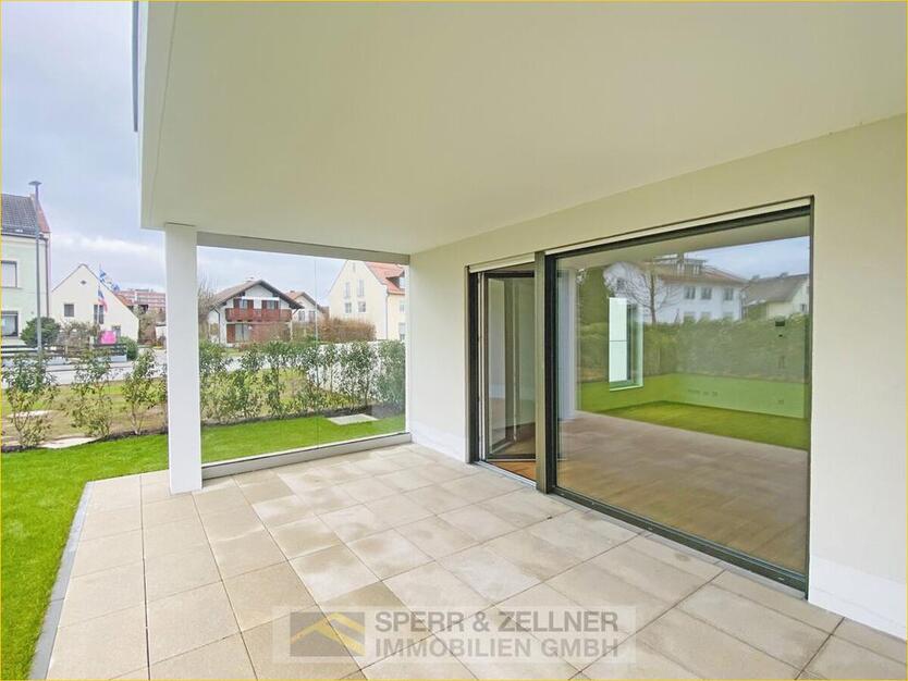 94447 Plattling - Moderne 4-Zi.-EG-Whg. mit Terrasse und Garten zimmer